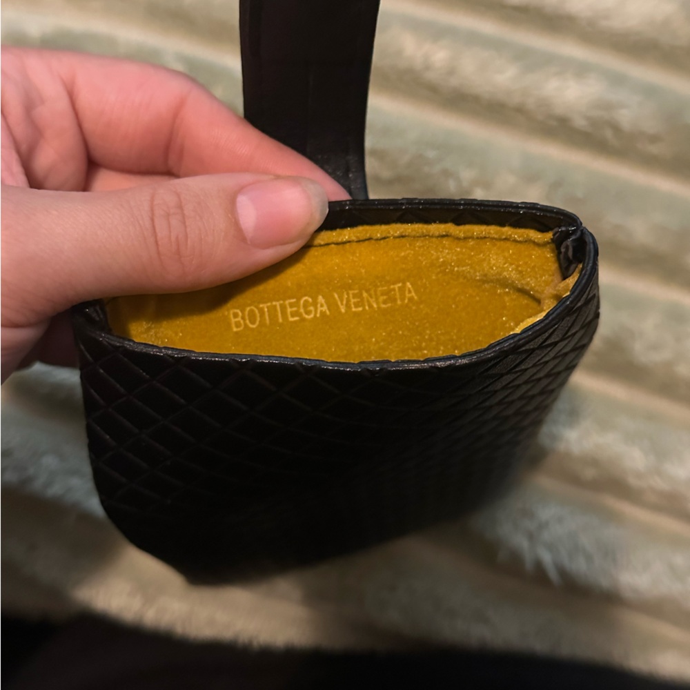 Bottega Veneta Knot Cat Eye Sunglasses - Picture 10 of 13